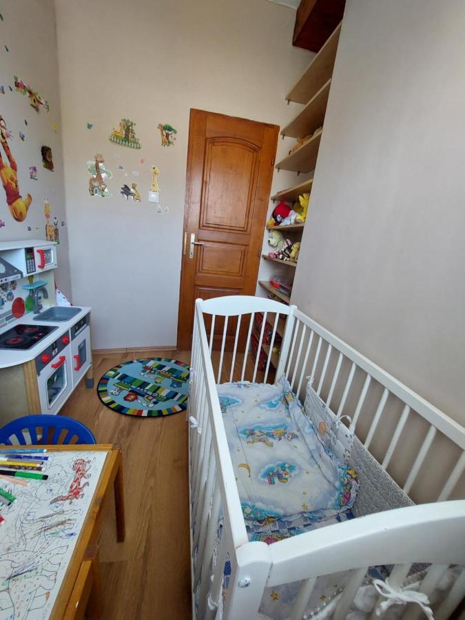 Csaladbarat Vendeglak Szegedi Maganszallashely 9 Fo Reszere, Nagycsaladok Es Barati Tarsasagok Reszere Bagian luar foto